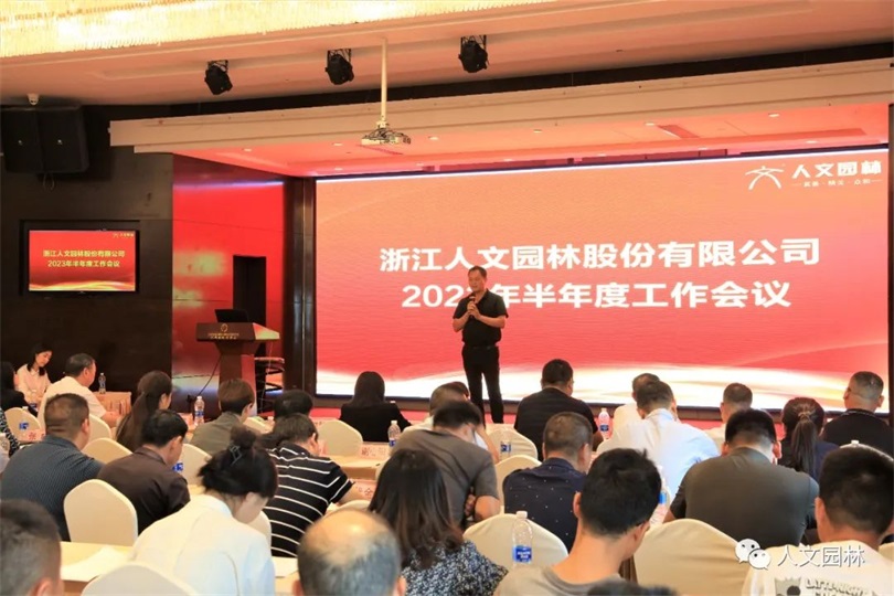 16982172257253435B3A.jpg 640 (9).jpg